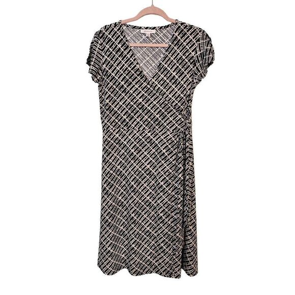 JM Collection black/tan/white printed wrap style short sleeved dress. Size M. - Picture 1 of 4